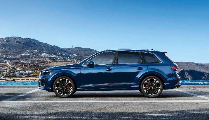 Ikonikus ajánlat_március végéig rendelhető az Audi Q7 Icon – 30 millió forint alatt