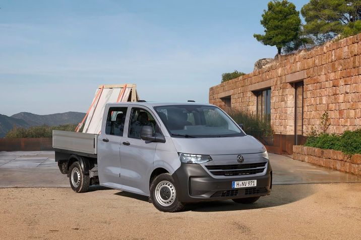 Megérkezett az új Transporter